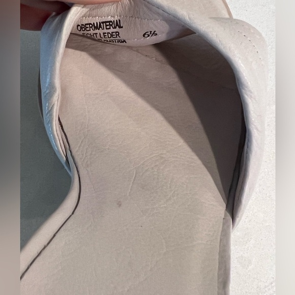 Women's Leslie Ankle‎ Strap Block Heel Sandals 6.5 New $359 - Picture 9 of 9